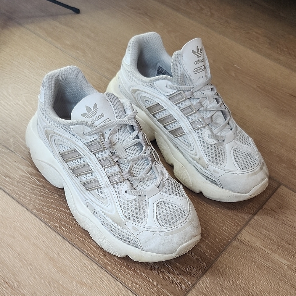 Adidas Cream Mesh Sneakers, Girls 2